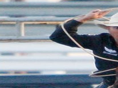 Trevor Brazile, Tuf Cooper make it family affair in National Finals Rodeo  all-around race, image size:1200x898