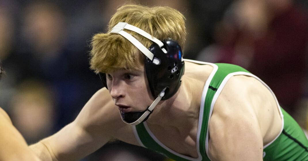 Belgrade's Carter Schmidt eliminated from NCAA wrestling tournament