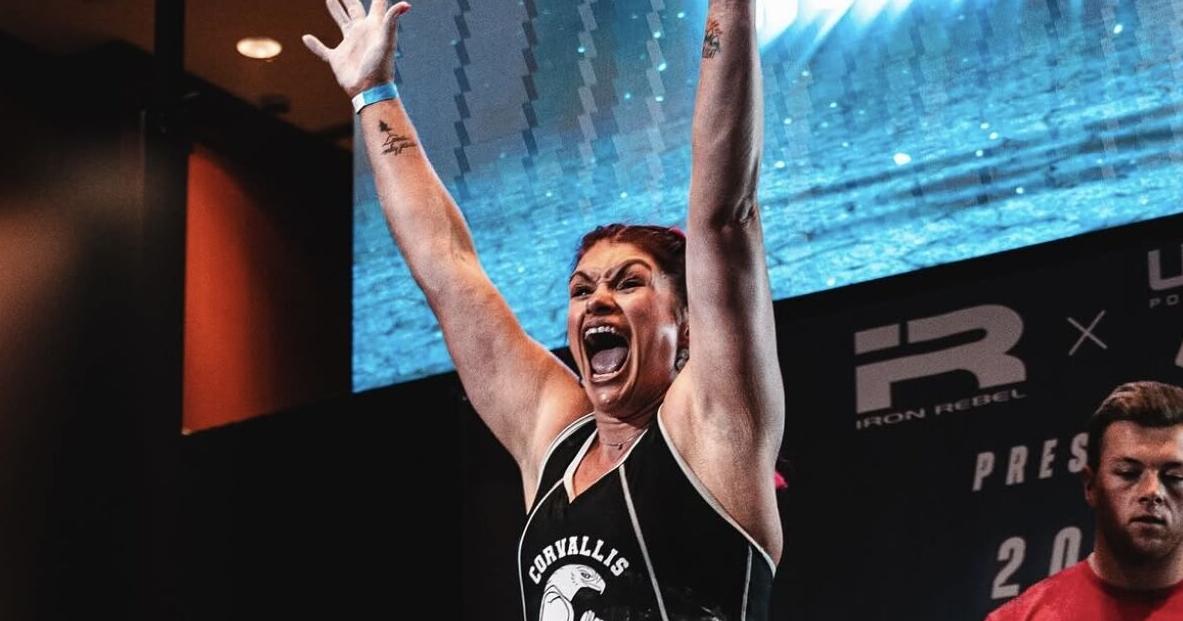 Corvallis teacher Holly Snyder earns top honors at World Powerlifting Championships