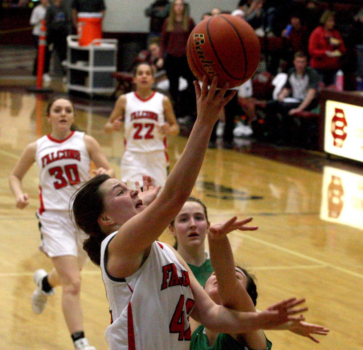 Twin Bridges Girls Dominate Ennis Take 12c District Title In
