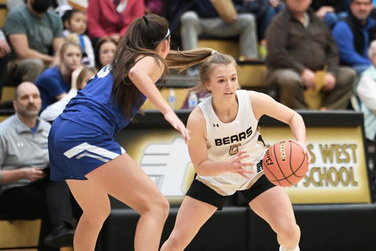 High School Basketball Rankings Top Heavy Class Boys And Girls Stand In Stark Contrast To Deep Class C Pools High School Basketball 406mtsports Com