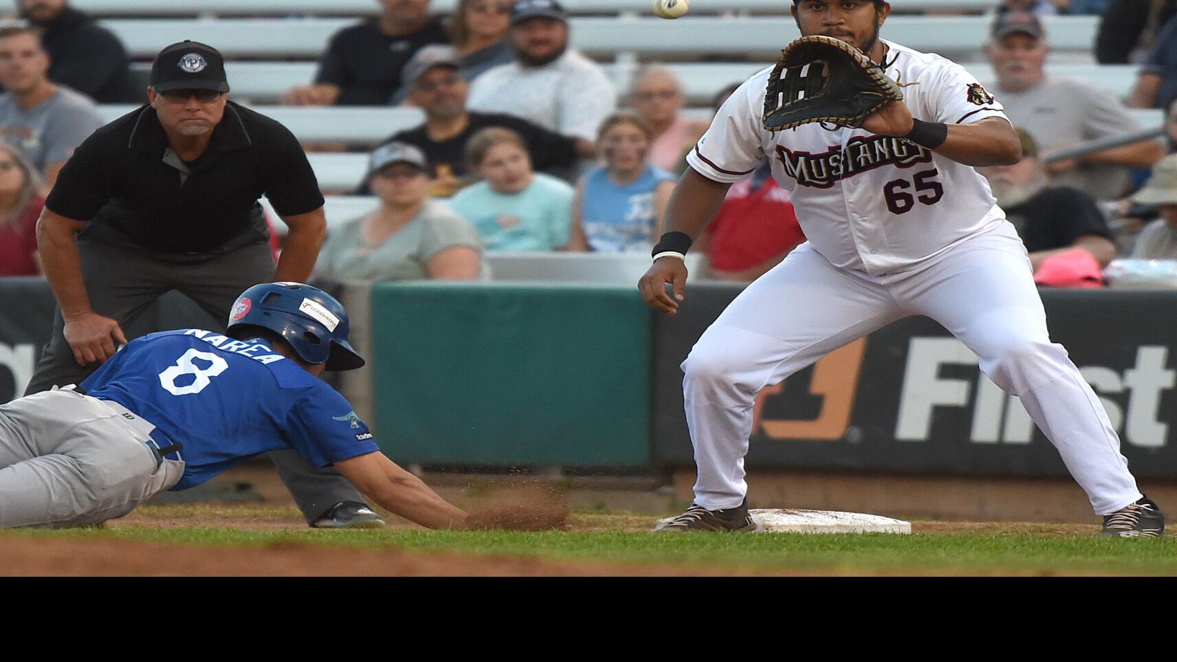 San Diego Padres on X: One word to describe this photo: Epic.   / X