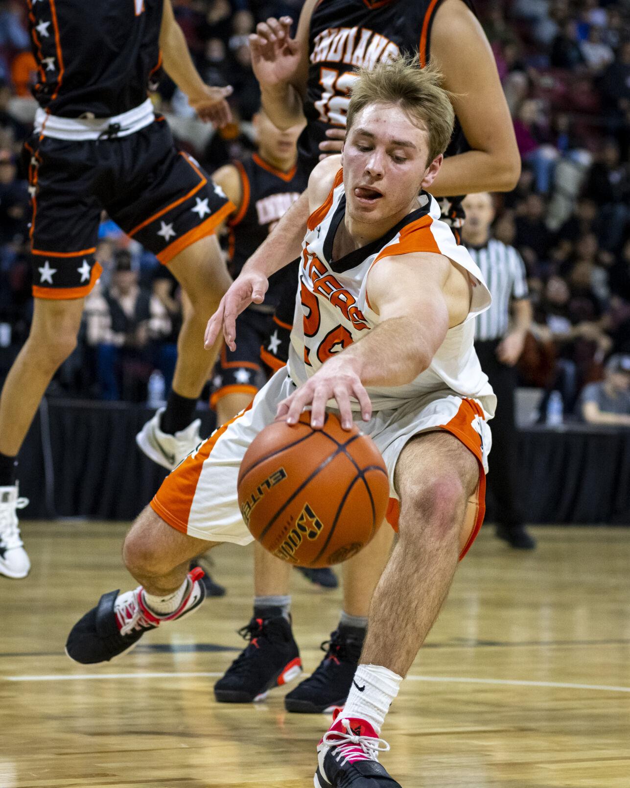 Photos Lodge Grass vs. Manhattan boys basketball Southern B Divisional