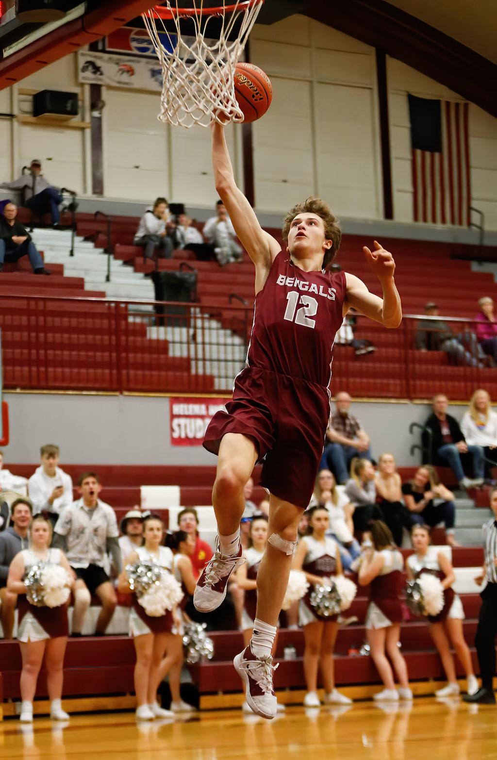 Hot Shooting Helena Wears Down Kalispell Flathead Thanks To Five