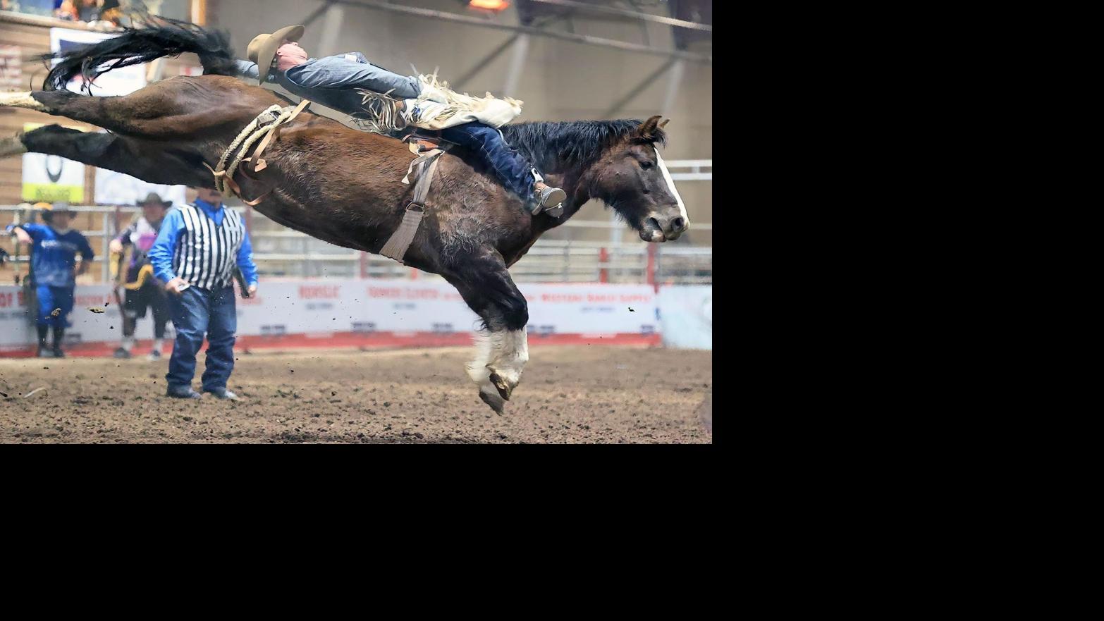 NFR competitors Richmond Champion, Haven Meged win first go-rounds in