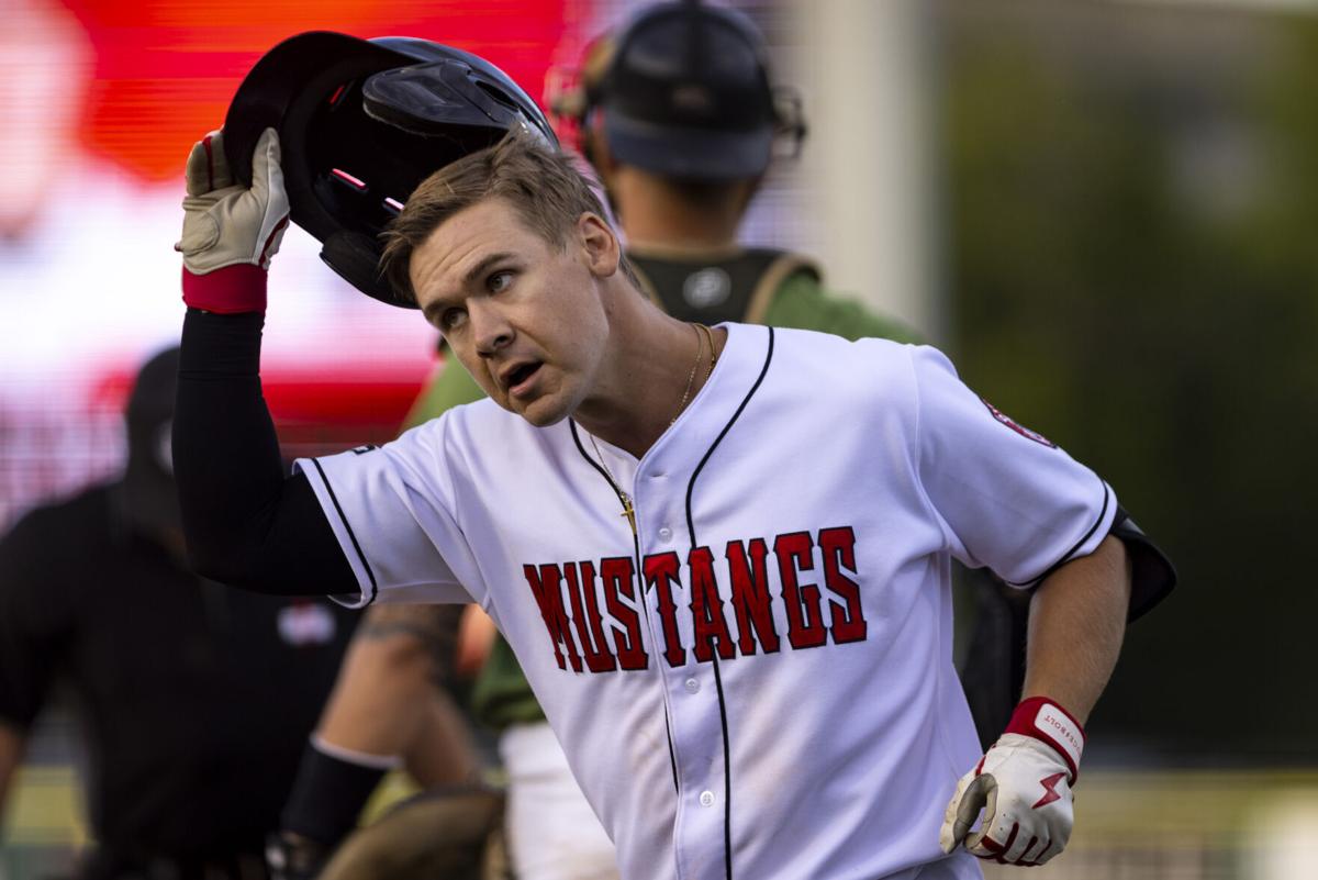 Mustangs vs. Blue Sox 