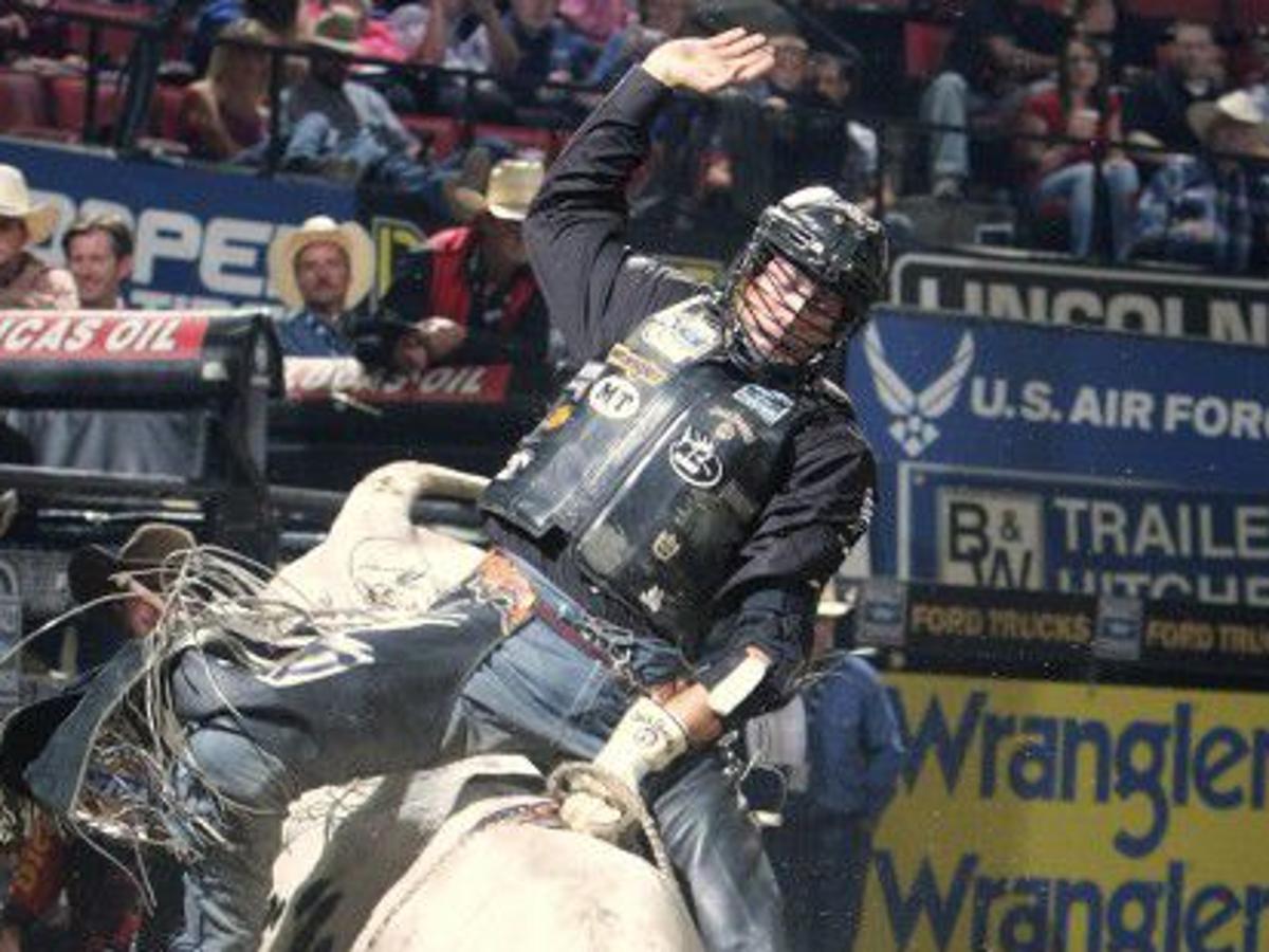 Columbia Falls Bull Rider Beau Hill Ready To Call It A Career Maybe Rodeo 406mtsports Com