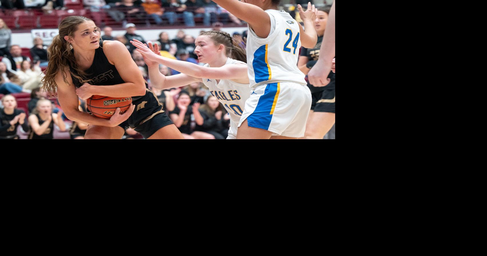 Opening games of 2024 Class AA girls basketball tournament