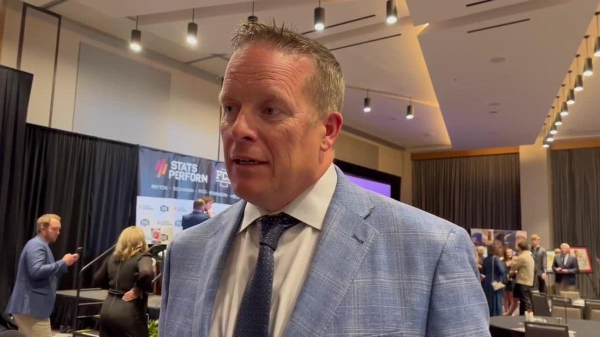Montana State Bobcats' Brent Vigen on Tommy Mellott receiving Walter Payton  Award