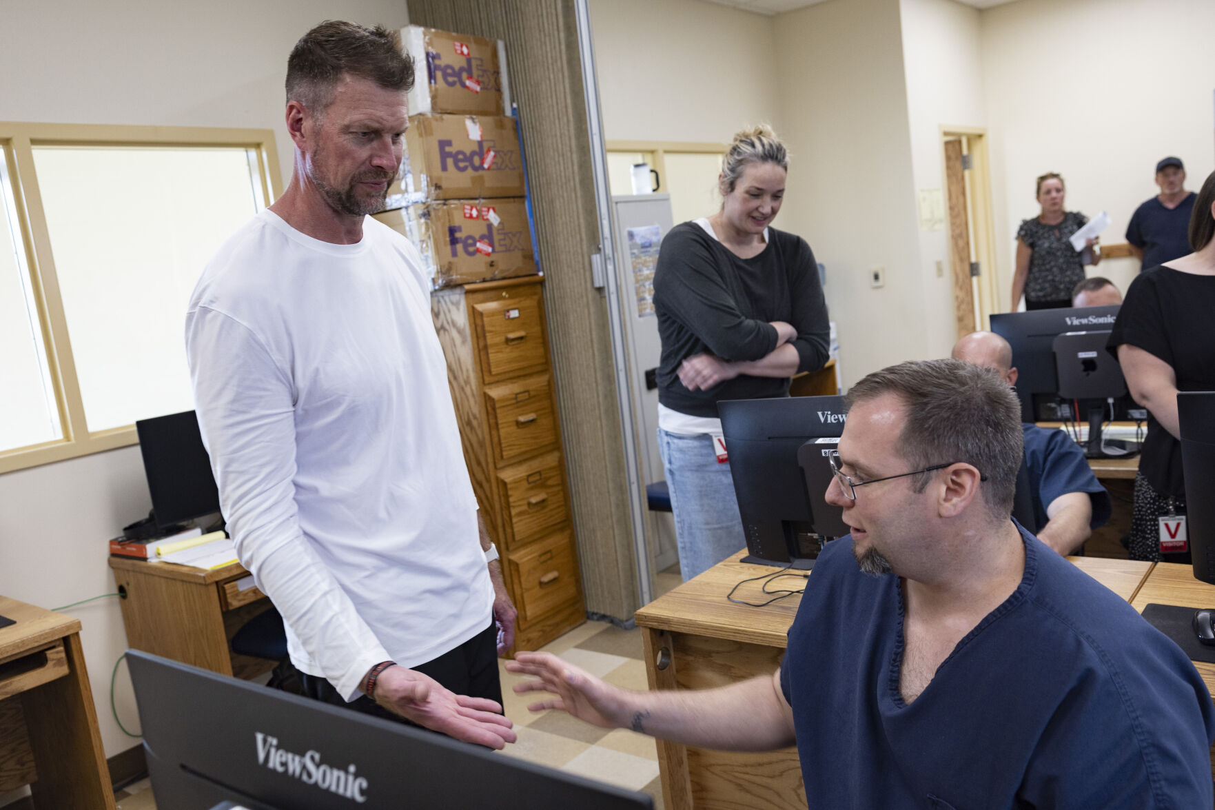 Ryan Leaf returns to Montana State Prison, speaks to inmates