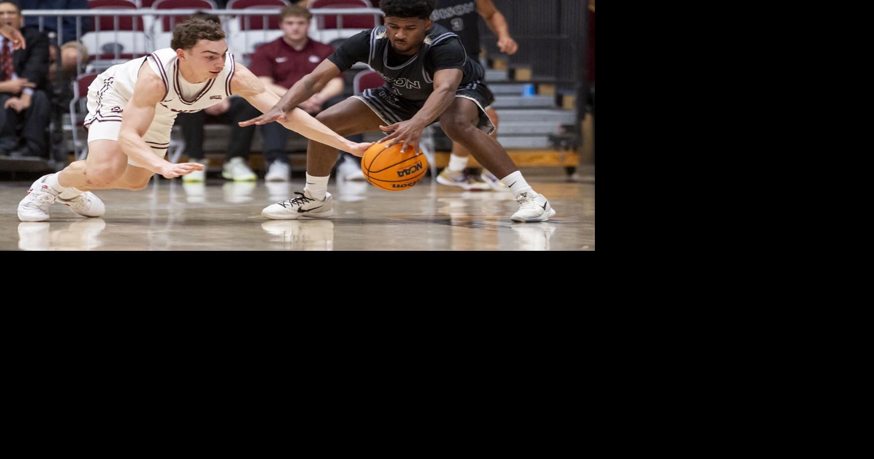 Montana men's basketball outlasts power outage, snaps three-game home losing streak