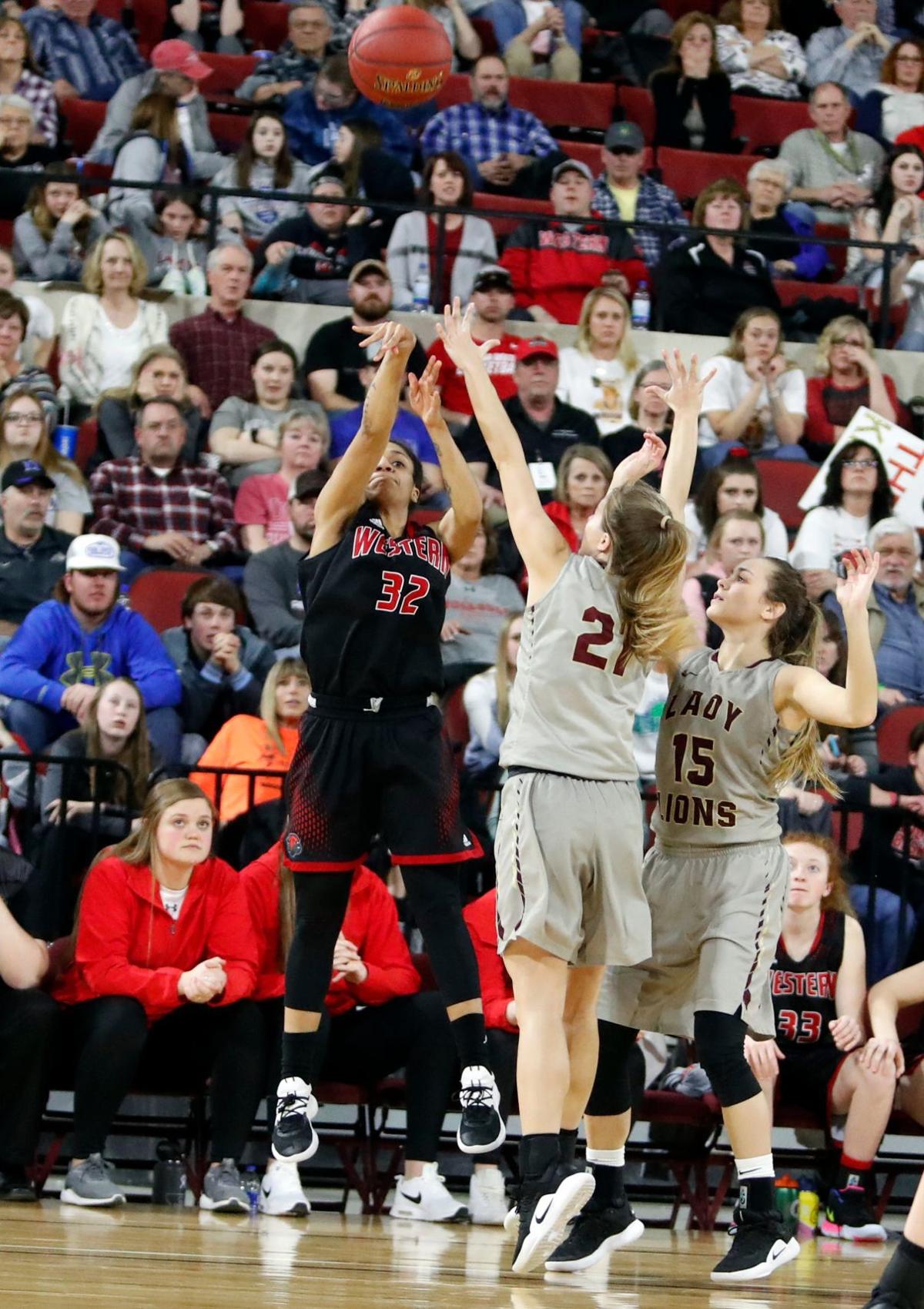 Brianna King S Heroics Help Montana Western Reach Naia Di Title