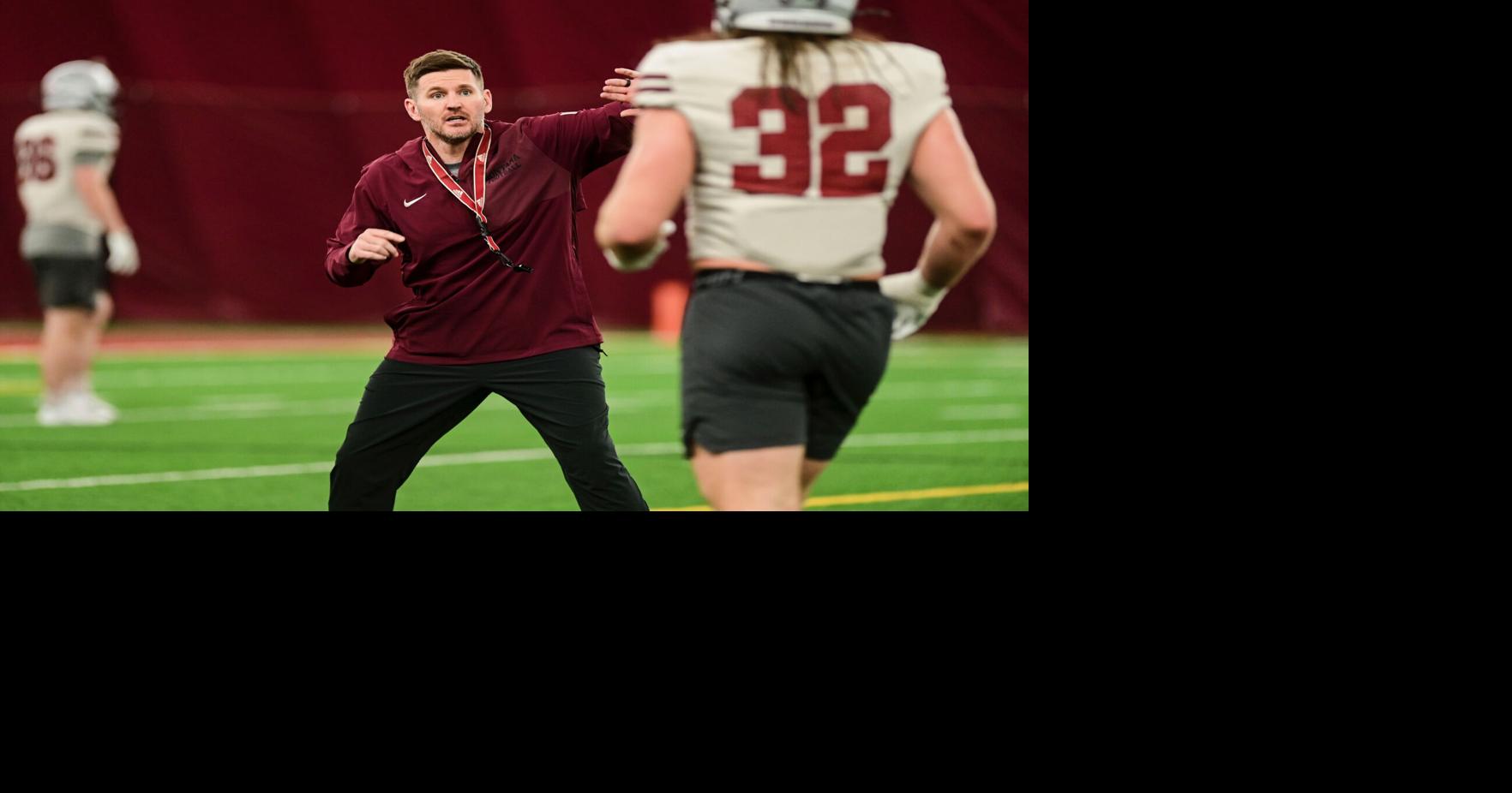 Eric Sanders training up Montana Grizzlies linebackers