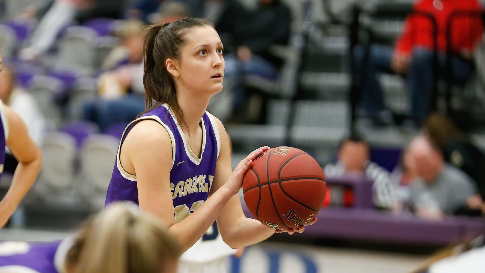 Carroll College S 6 Foot 2 Guard Molly Mcdermott Finds Her Place