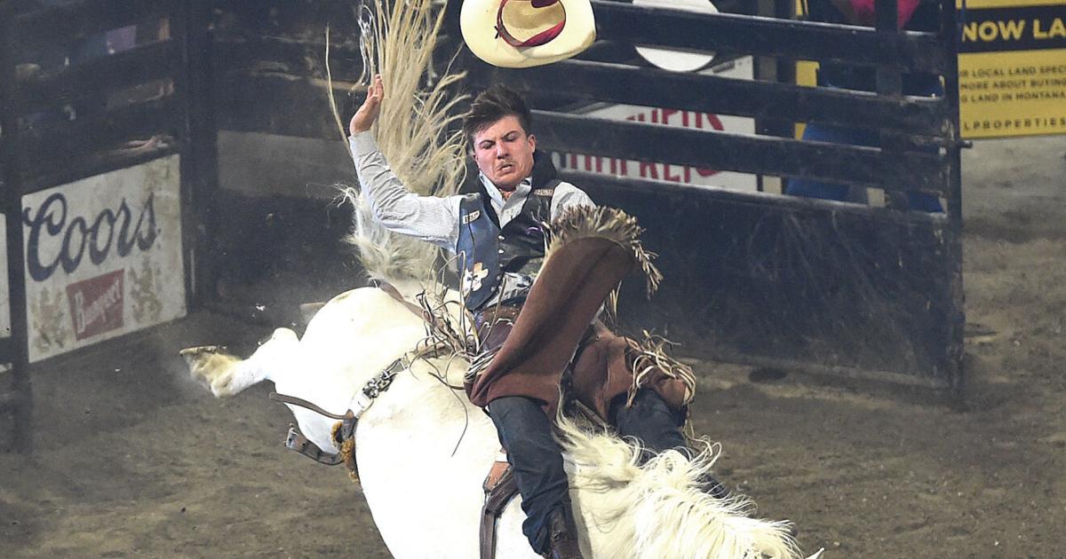 Weston Timberman claims bareback title at Circuit Finals