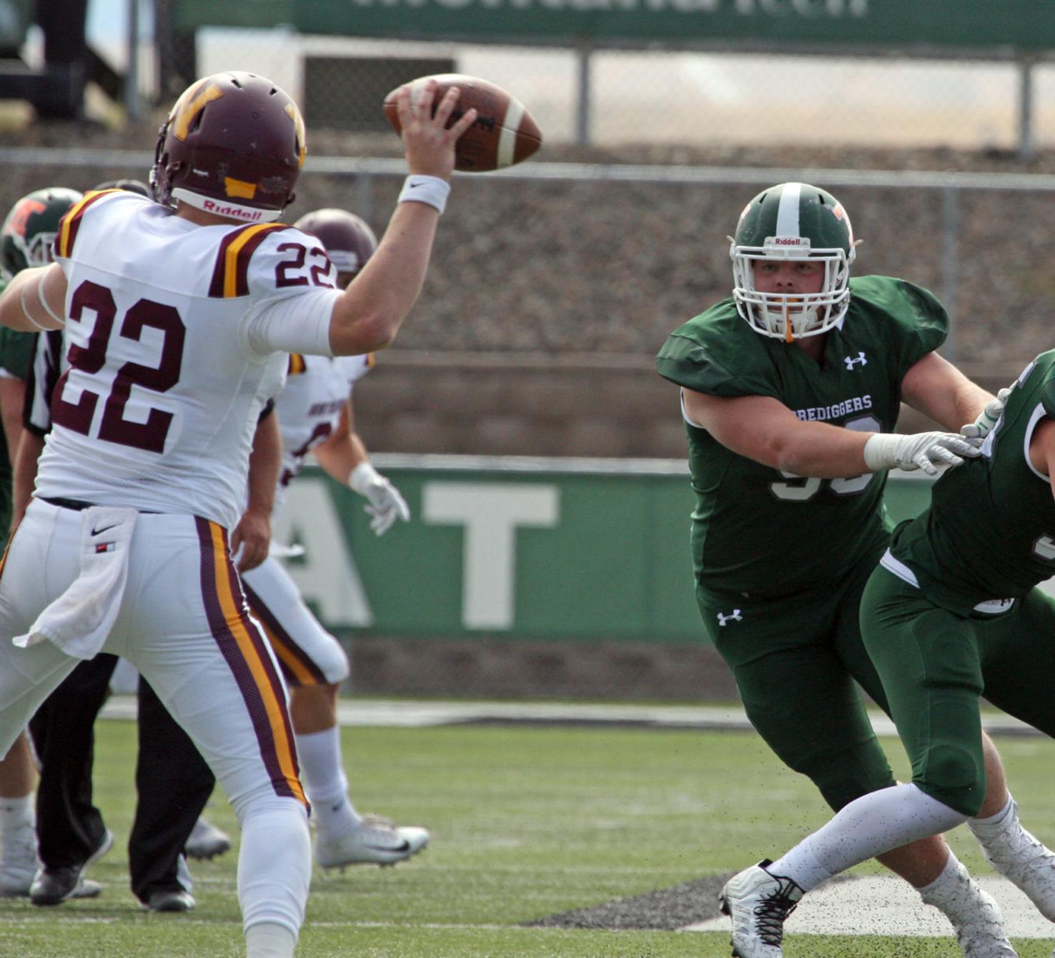 Photos: Montana Tech rolls past Montana State-Northern, 54-9 | Frontier Conference | 406mtsports.com