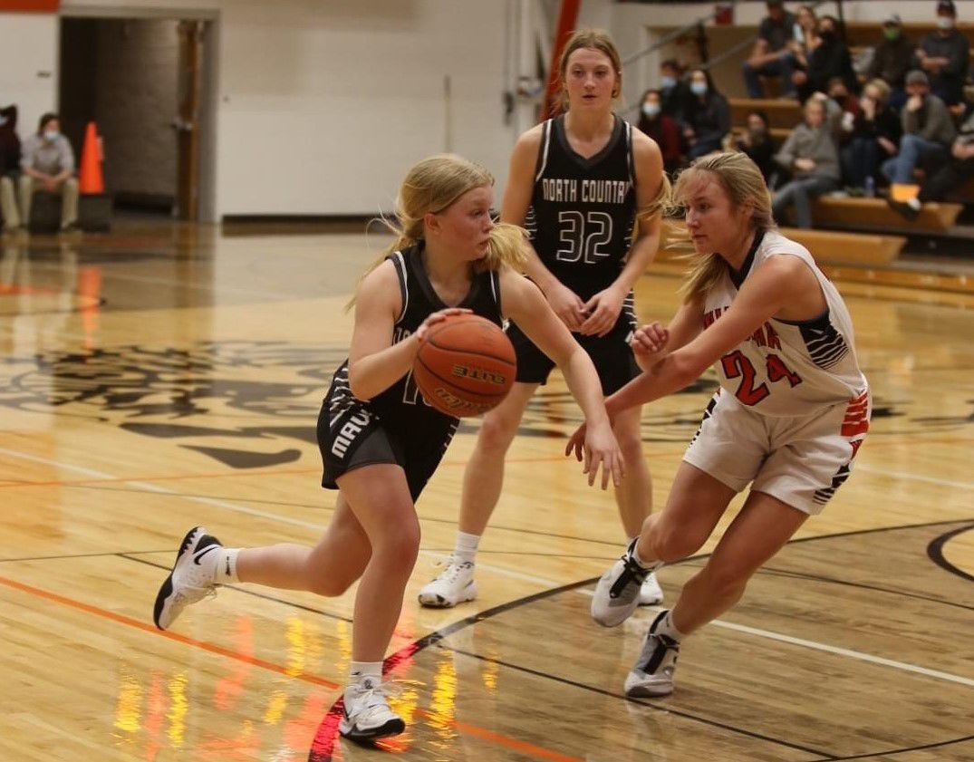 Silver Lake girls basketball prepares for latest stat tournament run