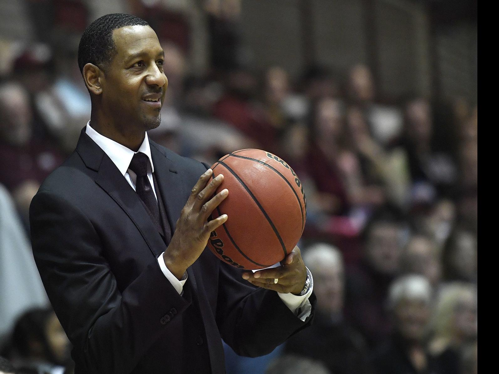 Montana Grizzlies Travis Decuire Wins 1st Big Sky Conference