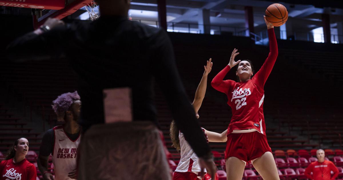 Here Are 11 Photos Of UNM Women s Basketball Team Back On The Court here-are-11-photos-of-unm-women-s-basketball-team-back-on-the-court