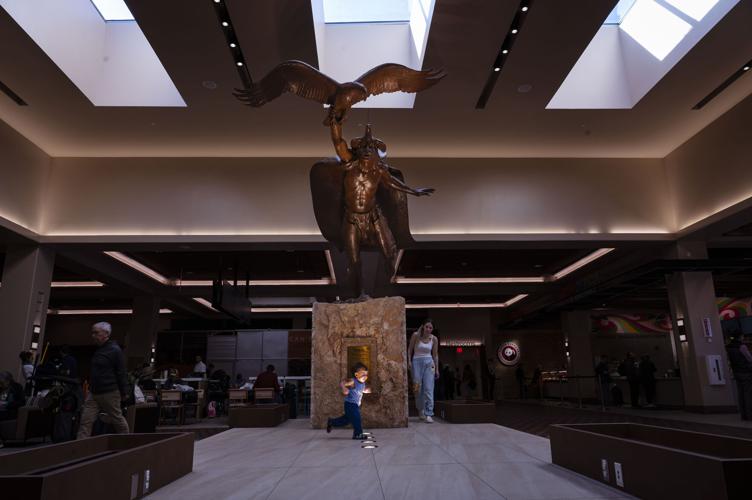 20250406-sunport-art-01.jpg