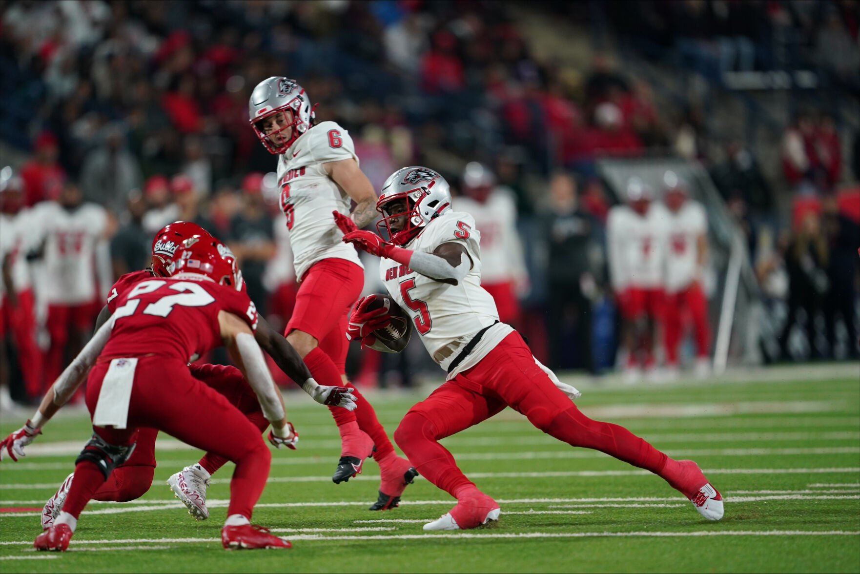 Former UNM Running Back Jacory Croskey-Merritt Flips Commitment To Ole ...