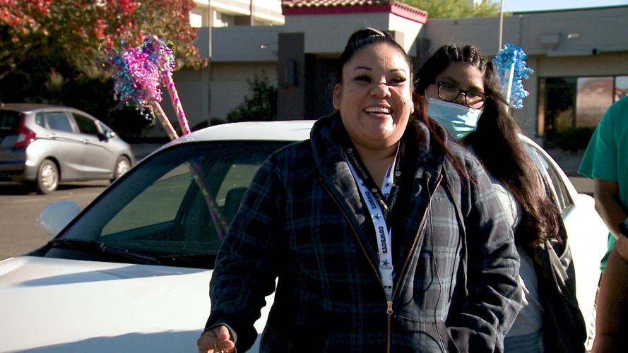 Single Mom Receives Car Donated By Wings For Life International Local News 