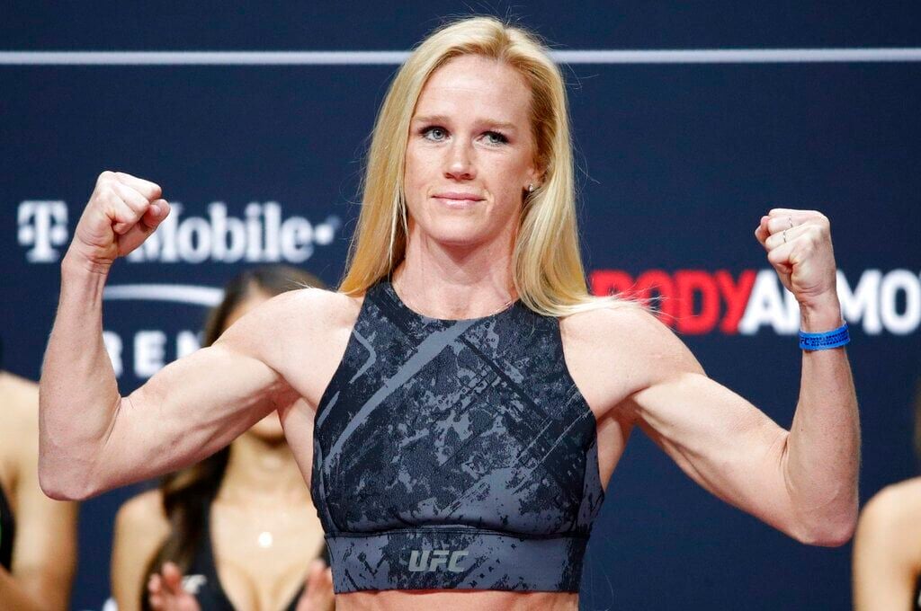 UFC's Holly Holm on Women's Boxing Vs. MMA