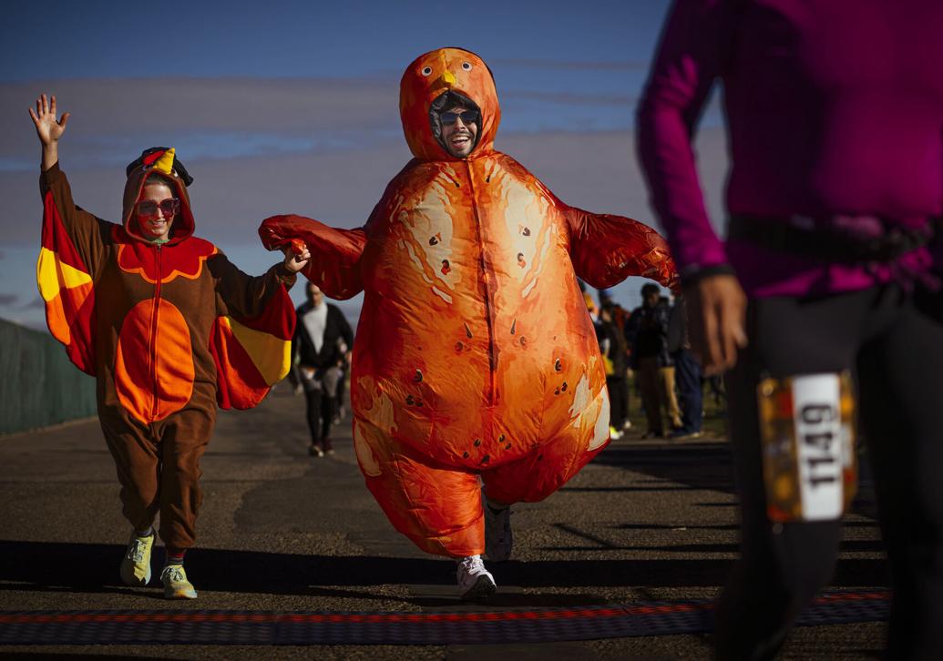 Thousands participate in the yearly Turkey Trot race event to kick off