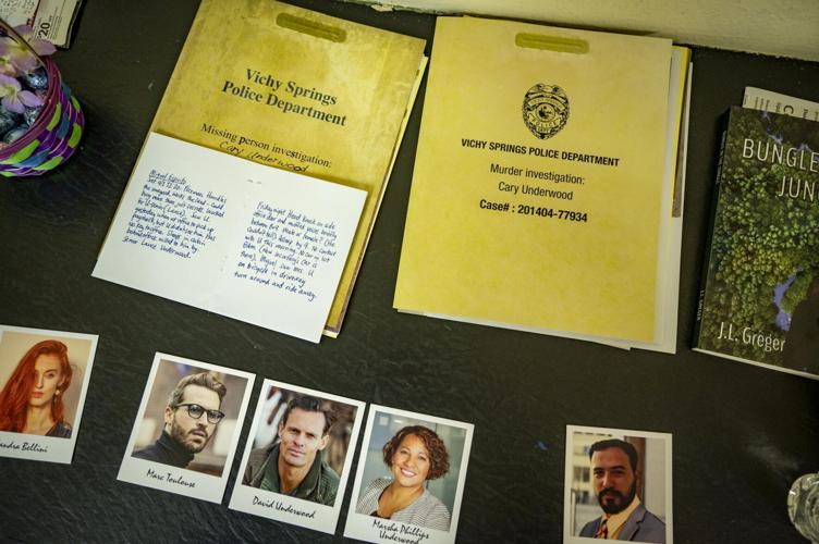 New Mexico mystery writers spend evenings poring over evidence. Can