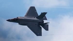 Lockheed Martin Gets $991 Million for F-35 Updates