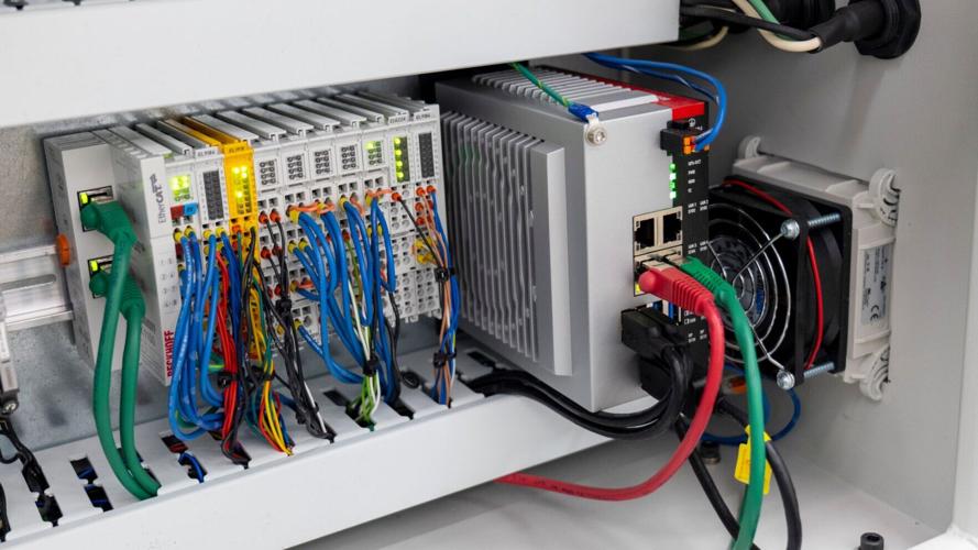 Factories Get Smart | Manufacturing Engineering & Technology ...