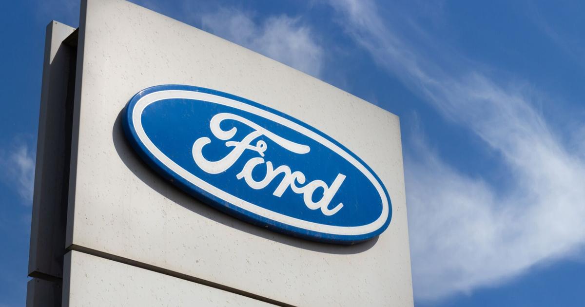 Canadian Ford Workers Ratify Contract