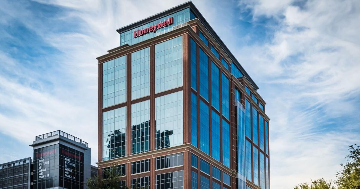 Next Gen Aviation Tech; Honeywell Updates 2024 Outlook | Aerospace & Defense Next Gen Aviation Tech; Honeywell Updates 2024 Outlook | Aerospace & Defense