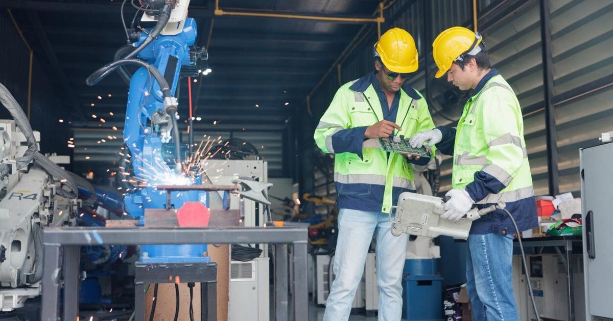 Revised ISO 10218 Safety Standards for Industrial Robots | Automation Revised ISO 10218 Safety Standards for Industrial Robots | Automation