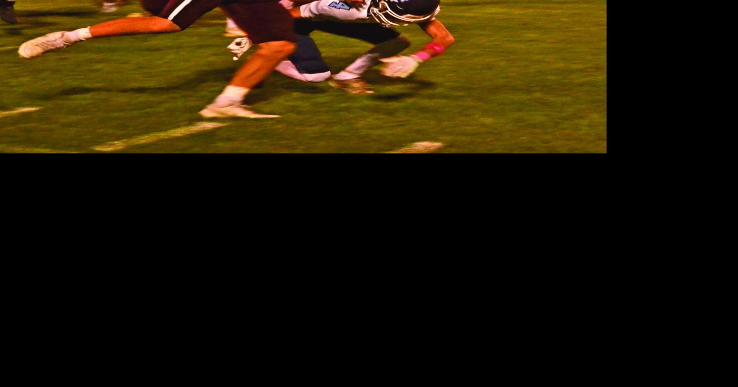 Bears amass 415 rushing yards, run past McMinn Central