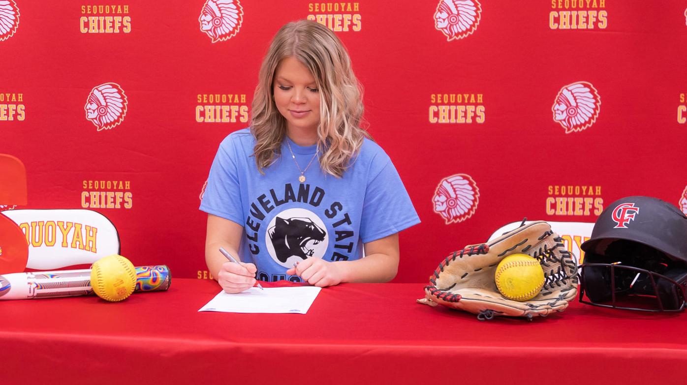 SOFTBALL: Brewer signing solo