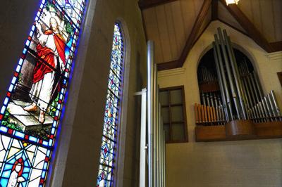 Dallas Morning News: Americans make use of their religious freedom