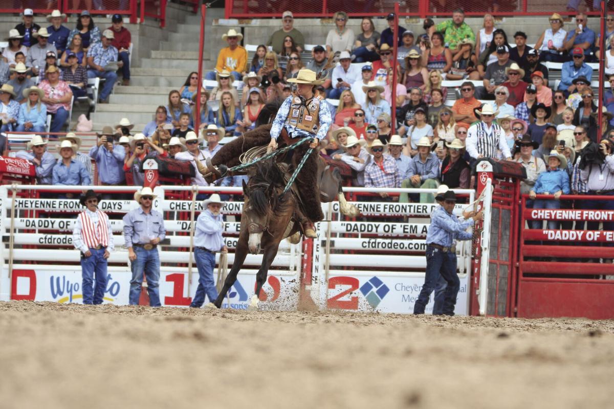 Female bronc riders (3).JPG