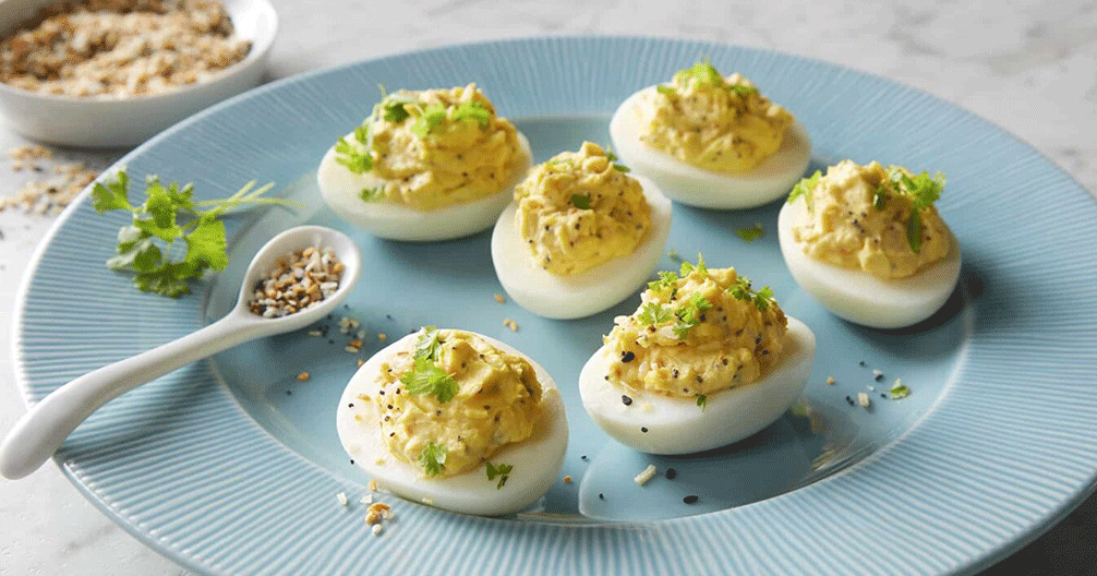 Everything Bagel Deviled Eggs