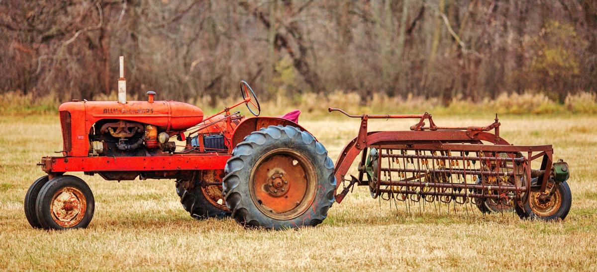 1968 Ad Bearcat Grind-o-Mix Farm Machinery Grinder Western Land