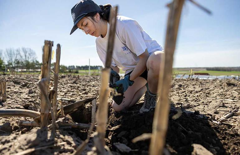 Soil-science doctoral student Shyanne Lee