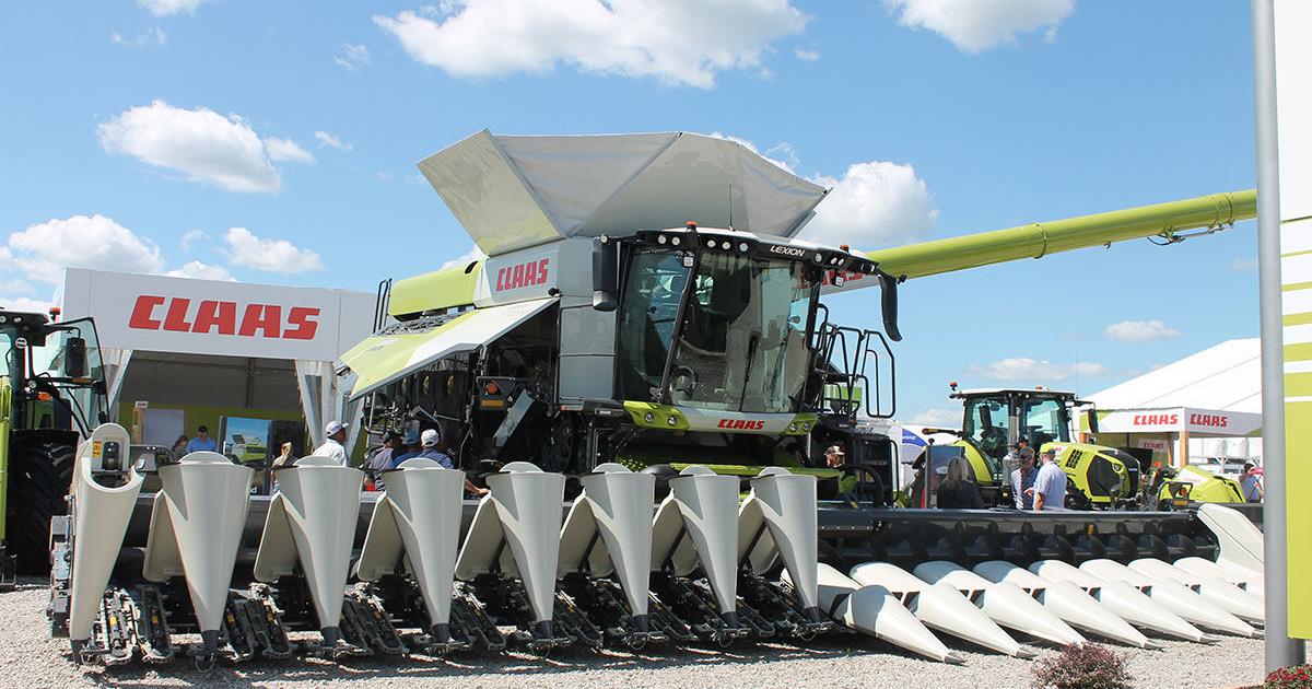 Farm Progress Combine