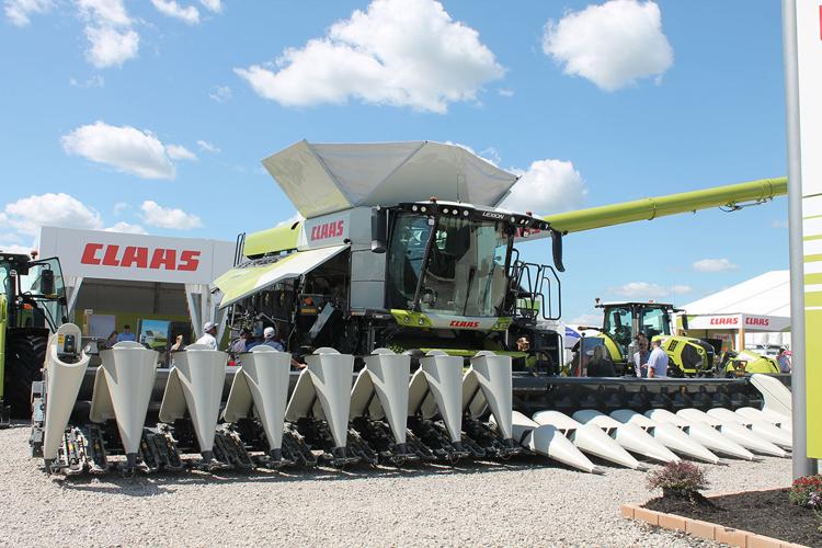 Farm Progress Combine