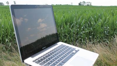 laptop-corn-3