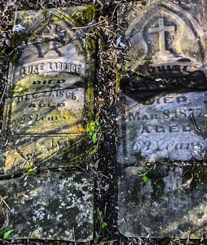 Luke and Louisa La Borde grave markers