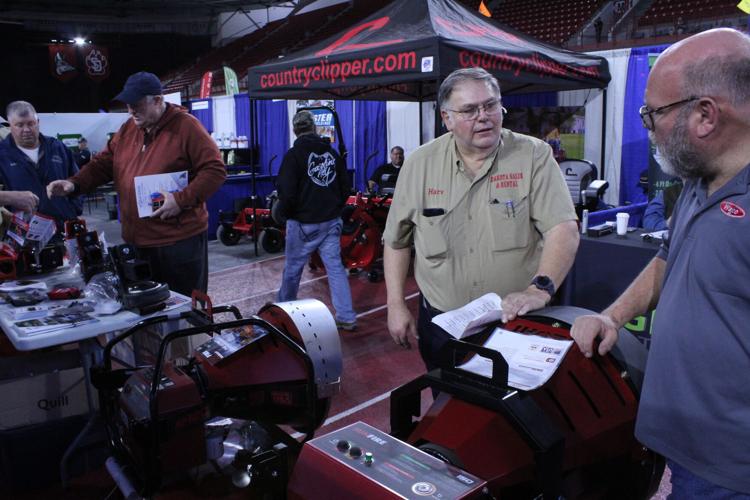 Dakota Farm Show (52).JPG