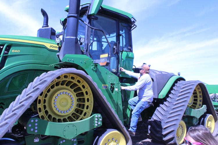 Crop Watcher Holzwarth (1).JPG