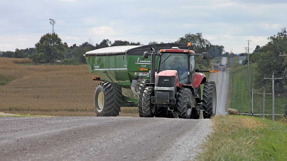 Flashing amber lights and reflective tape