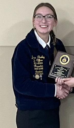 Josie Bailey competes