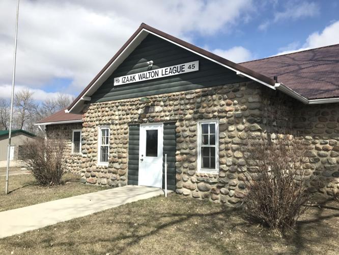 Izaak Walton Clubhouse 1.jpg